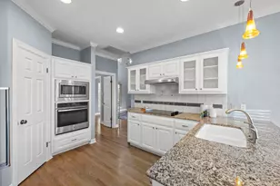 9001 Glenlake Dr, Austin, TX 78730 - Photo 12