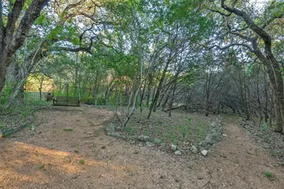 9001 Glenlake Drive, Austin, TX 78730 - Photo 34