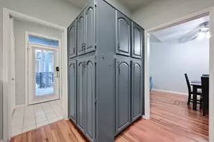 1910 Robbins Pl, Austin, TX 78705 - Photo 10