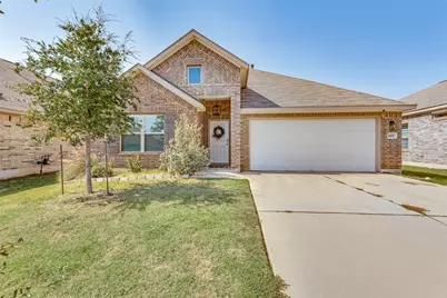 809 S San Marcos Street, Manor, TX 78653 - Photo 2