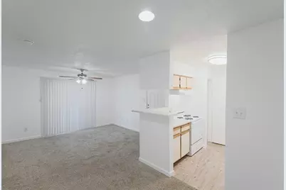 2430 Cromwell Circle #1501, Austin, TX 78741 - Photo 10