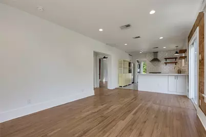 2012 Poquito Street, Austin, TX 78722 - Photo 10