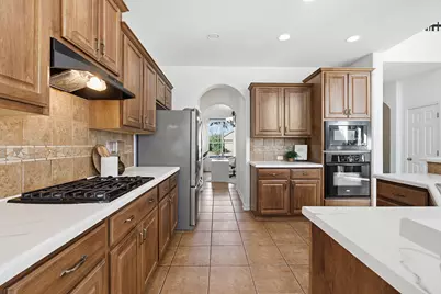 10329 Big Thicket Drive, Austin, TX 78747 - Photo 8