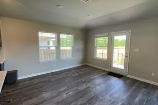 323 Durango Downs Dr, Hutto, TX 78634 - Photo 8