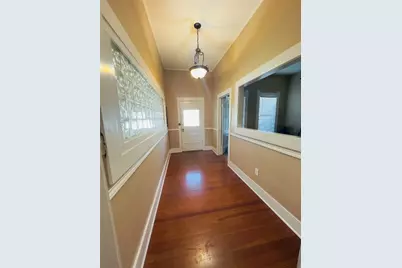 209 W Bagdad Avenue, Round Rock, TX 78664 - Photo 2