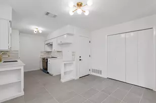 6602 Boleynwood Dr, Austin, TX 78745 - Photo 6