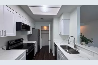 6000 Shepherd Mountain Cove #1309, Austin, TX 78730 - Photo 4