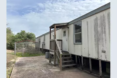 438 Kelley Road, Bastrop, TX 78602 - Photo 4