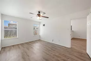 109 Calcite Ln, Jarrell, TX 76537 - Photo 24