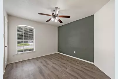 109 Calcite Lane, Jarrell, TX 76537 - Photo 32