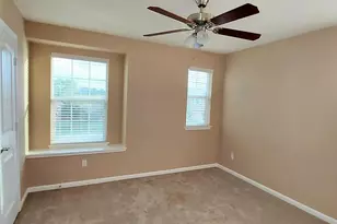 455 Gina Dr, Kyle, TX 78640 - Photo 10