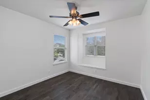 410 Tower Dr, Kyle, TX 78640 - Photo 18