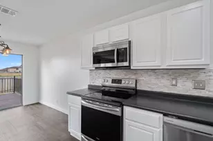 410 Tower Dr, Kyle, TX 78640 - Photo 10
