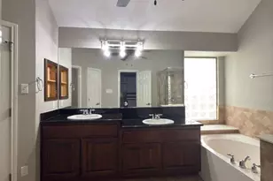 11709 Via Grande Dr, Austin, TX 78739 - Photo 8