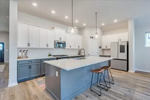 200 Christi Ct, Kyle, TX 78640 - Photo 12