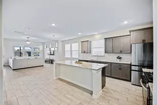 309 Greenway Dr, Georgetown, TX 78628 - Photo 6