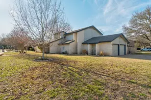 10400 La Costa Dr, Austin, TX 78747 - Photo 2