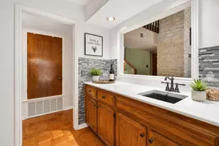 10400 La Costa Dr, Austin, TX 78747 - Photo 6