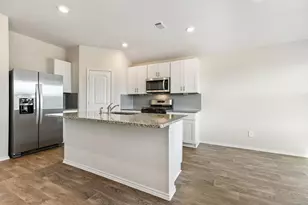 1702 Miller Ter, Lockhart, TX 78644 - Photo 6