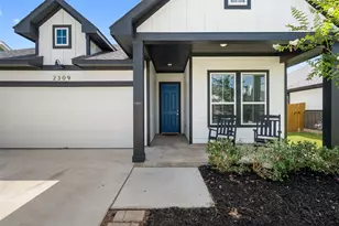 2309 Western Vw Dr, Georgetown, TX 78626 - Photo 2