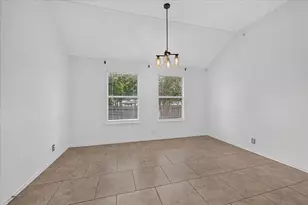 16831 Bailey Jean Dr, Round Rock, TX 78681 - Photo 8