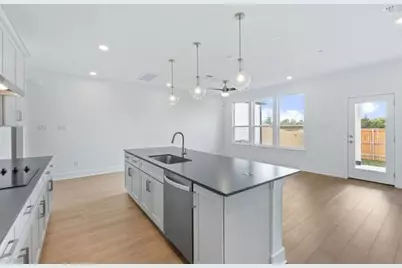 1955 Settlers Glen Drive #4302, Round Rock, TX 78665 - Photo 4