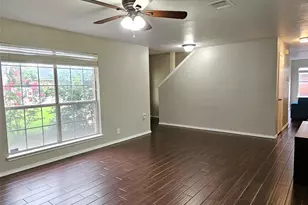 1913 Stratford Dr, Round Rock, TX 78664 - Photo 4