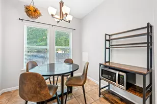 2414 Longview St, Austin, TX 78705 - Photo 12