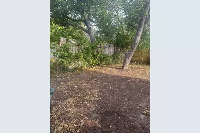 8200 Rockwood Lane #B, Austin, TX 78757 - Photo 10