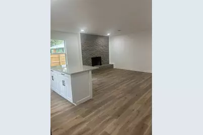 8200 Rockwood Lane #B, Austin, TX 78757 - Photo 1