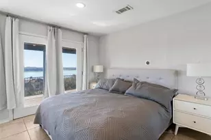 13805 Skyline Dr, Austin, TX 78732 - Photo 22