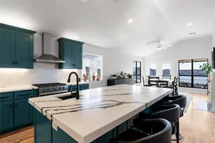 13805 Skyline Dr, Austin, TX 78732 - Photo 12