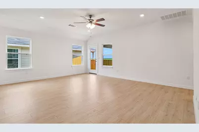 15004 Monarch Ranch Drive, Manor, TX 78653 - Photo 6