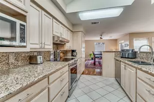 5710 Misty Hill Cove, Austin, TX 78759 - Photo 8