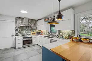 5803 Shoal Creek Blvd, Austin, TX 78757 - Photo 16