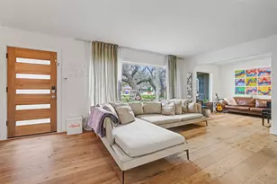 5803 Shoal Creek Blvd, Austin, TX 78757 - Photo 4