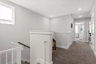 7110 Silver Star Ln, Austin, TX 78744 - Photo 8