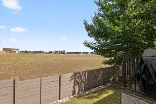 7110 Silver Star Ln, Austin, TX 78744 - Photo 20