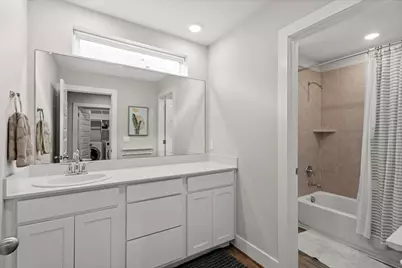 7110 Silver Star Lane, Austin, TX 78744 - Photo 14