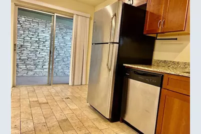 2800 Cole Street #C204, Austin, TX 78705 - Photo 6