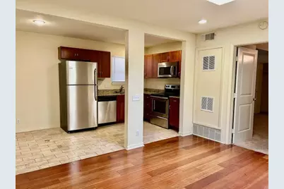 2800 Cole Street #C204, Austin, TX 78705 - Photo 2