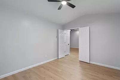 744 Fairway, Kyle, TX 78640 - Photo 10