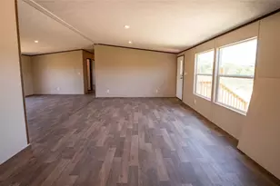 1121 Callihan Rd, Luling, TX 78648 - Photo 8