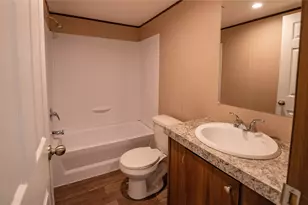 1121 Callihan Rd, Luling, TX 78648 - Photo 16