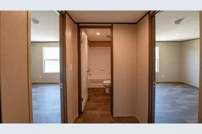 1121 Callihan Road, Luling, TX 78648 - Photo 20