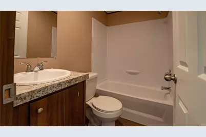 1121 Callihan Road, Luling, TX 78648 - Photo 20