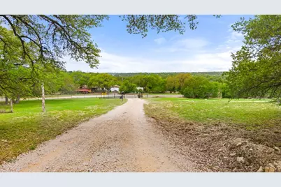 3657 Ranch Road 3232, Johnson City, TX 78636 - Photo 4