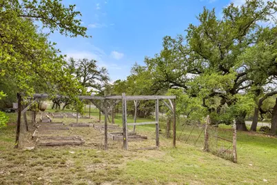 3657 Ranch Road 3232, Johnson City, TX 78636 - Photo 36