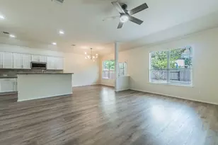 18705 Falcon Pointe Blvd, Pflugerville, TX 78660 - Photo 2