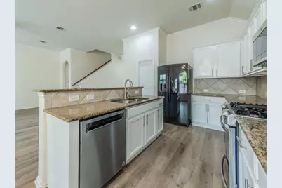 18705 Falcon Pointe Boulevard, Pflugerville, TX 78660 - Photo 6